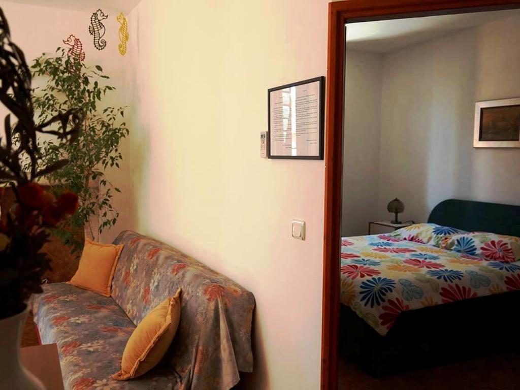 Central Sibenik Apartments Rum bild