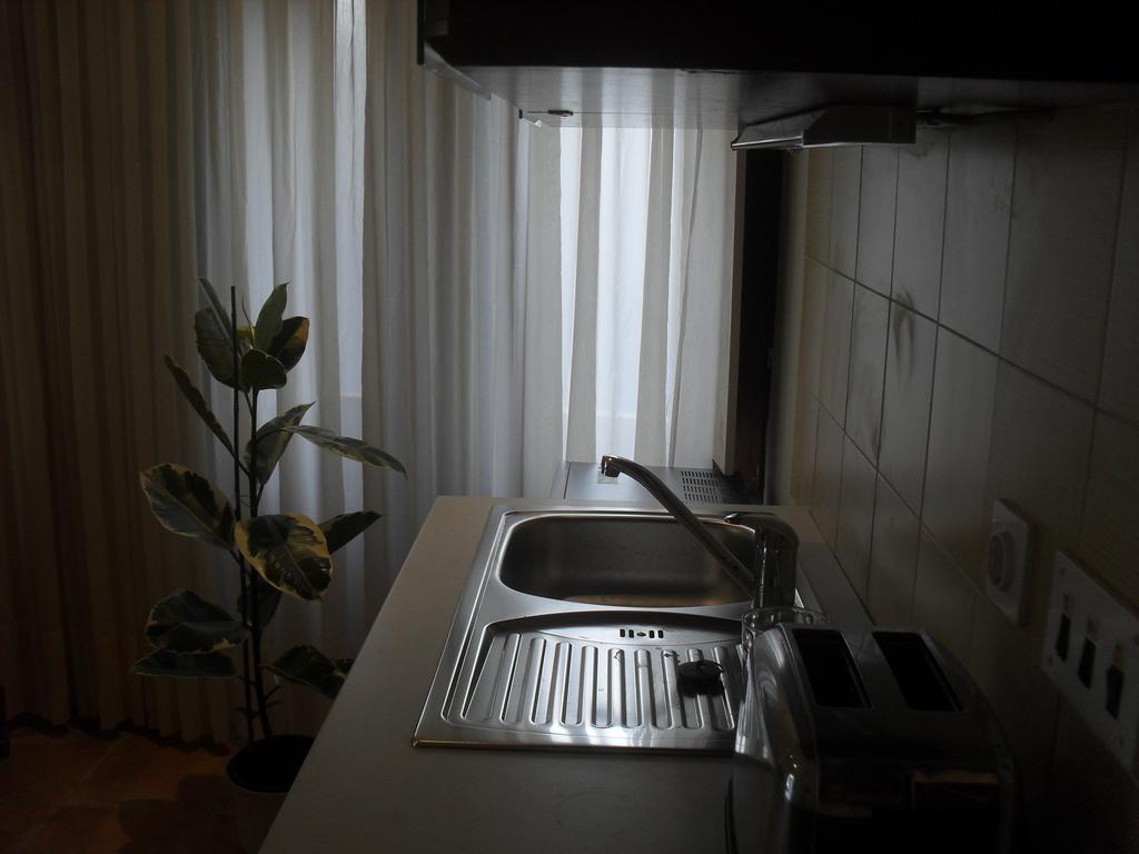 Central Sibenik Apartments Rum bild